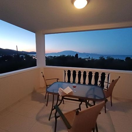 Pouliezos Koklanis Zante Apartments Аликес Екстериор снимка
