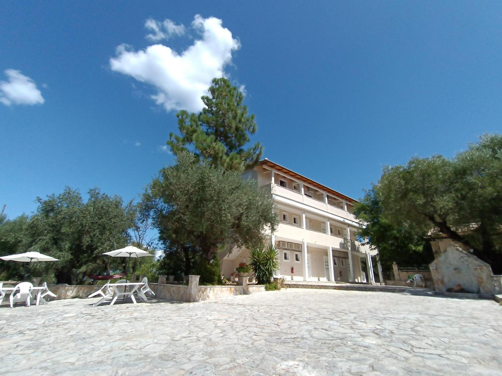 Pouliezos Koklanis Zante Apartments Аликес Екстериор снимка