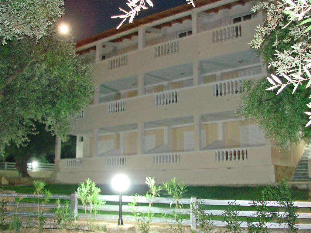 Pouliezos Koklanis Zante Apartments Аликес Екстериор снимка