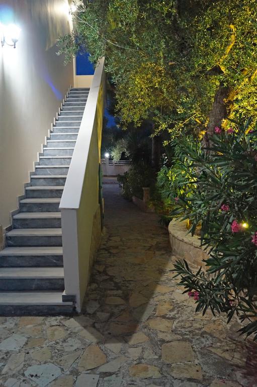 Pouliezos Koklanis Zante Apartments Аликес Екстериор снимка