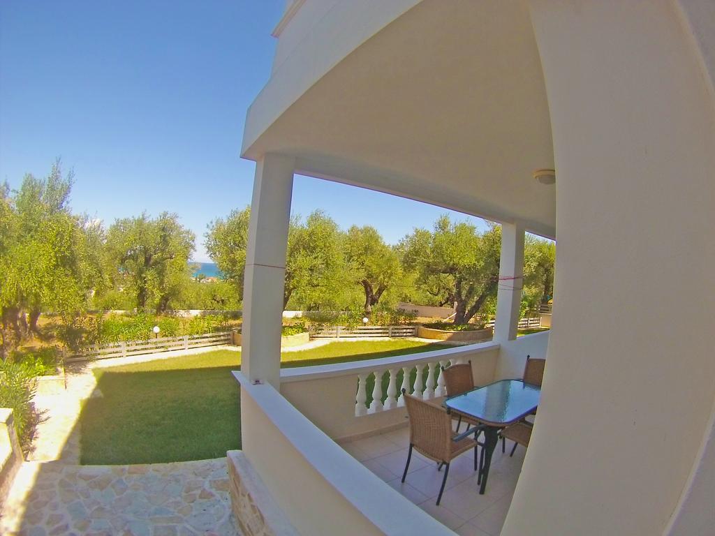 Pouliezos Koklanis Zante Apartments Аликес Екстериор снимка